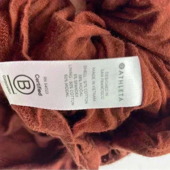 Athleta Apres soft lightweight ruched dress perfect for travel size medium - Picture 6 of 7